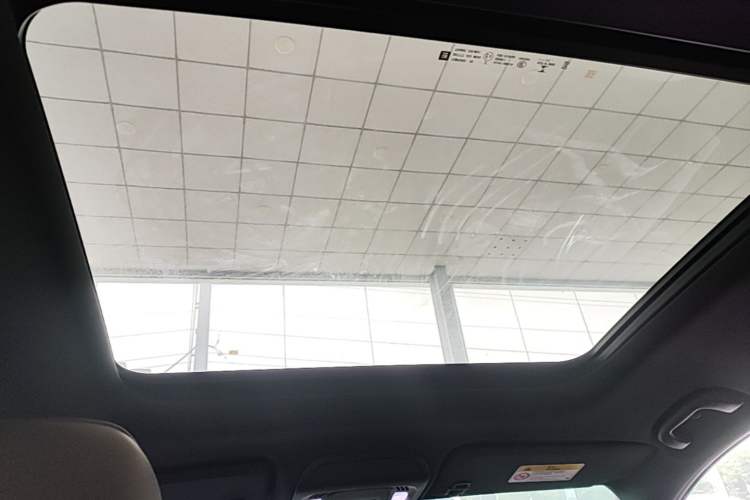Used Buick Envision 2021 Encore Plus 652T Five-Seat Luxury Model Headliner