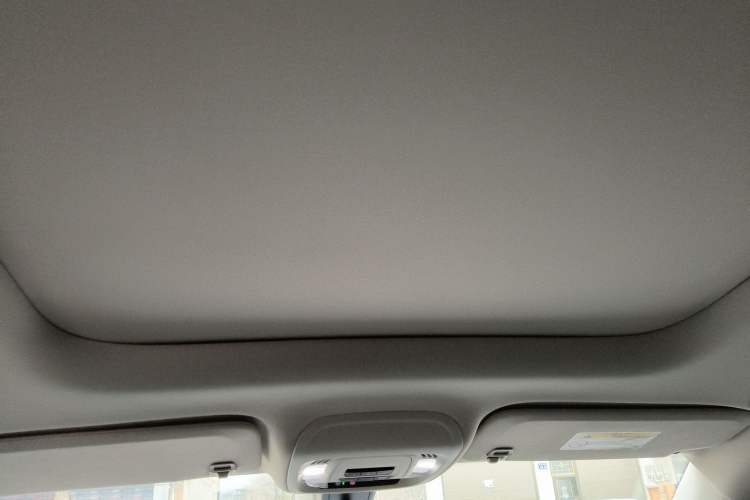 Used Buick Envision 2021 Encore Plus 652T Five-Seat Elite Model Headliner
