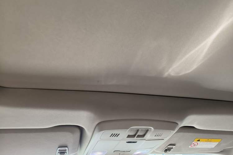 Used Buick Envision 2021 532T Two-Wheel-Drive Elite Version Headliner