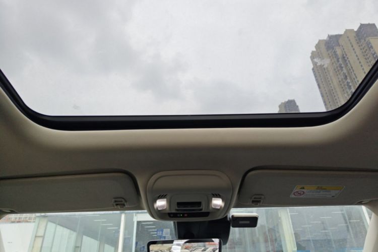 Used Buick Envision 2021 Encore Plus 652T Five-Seat Luxury Model Headliner