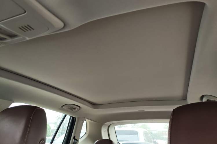 Used Buick Envision 2021 532T Two-Wheel-Drive Elite Version Headliner