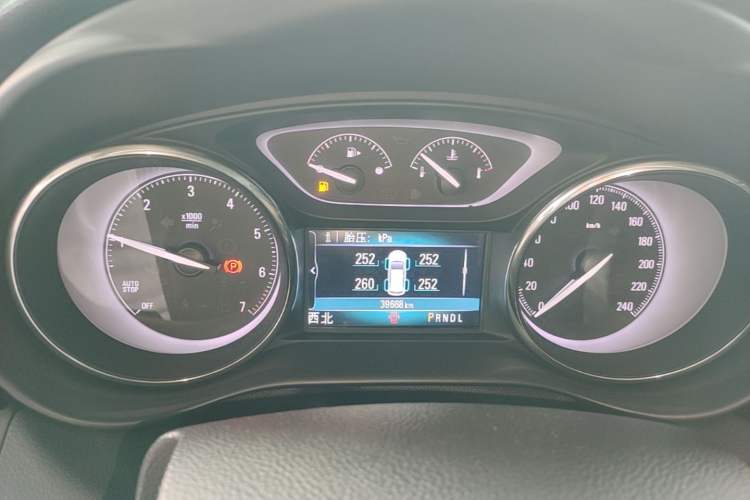 Used Buick Envision 2021 532T Two-Wheel-Drive Elite Version Instrument Cluster
