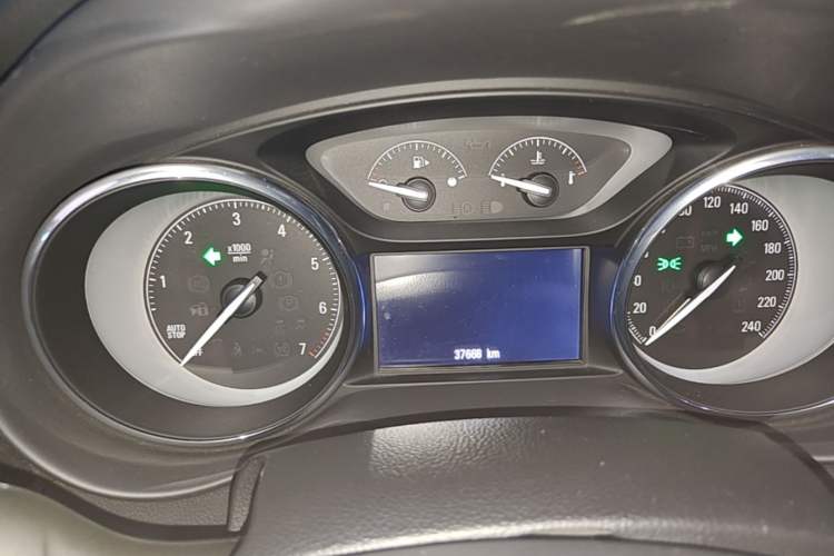 Used Buick Envision 2021 532T Two-Wheel-Drive Elite Version Instrument Cluster
