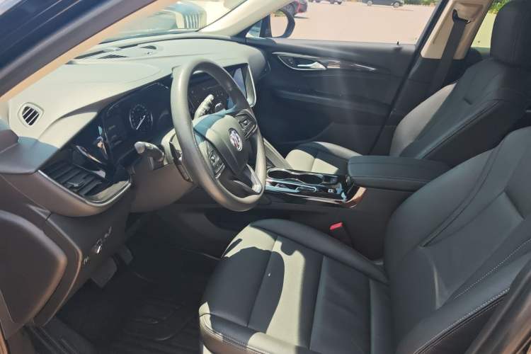 Used Buick Envision 2021 Encore Plus 652T Five-Seat Elite Model Interior 1