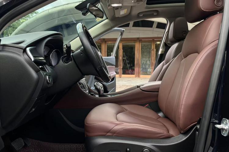 Used Buick Envision 2021 532T Two-Wheel-Drive Elite Version Interior 2