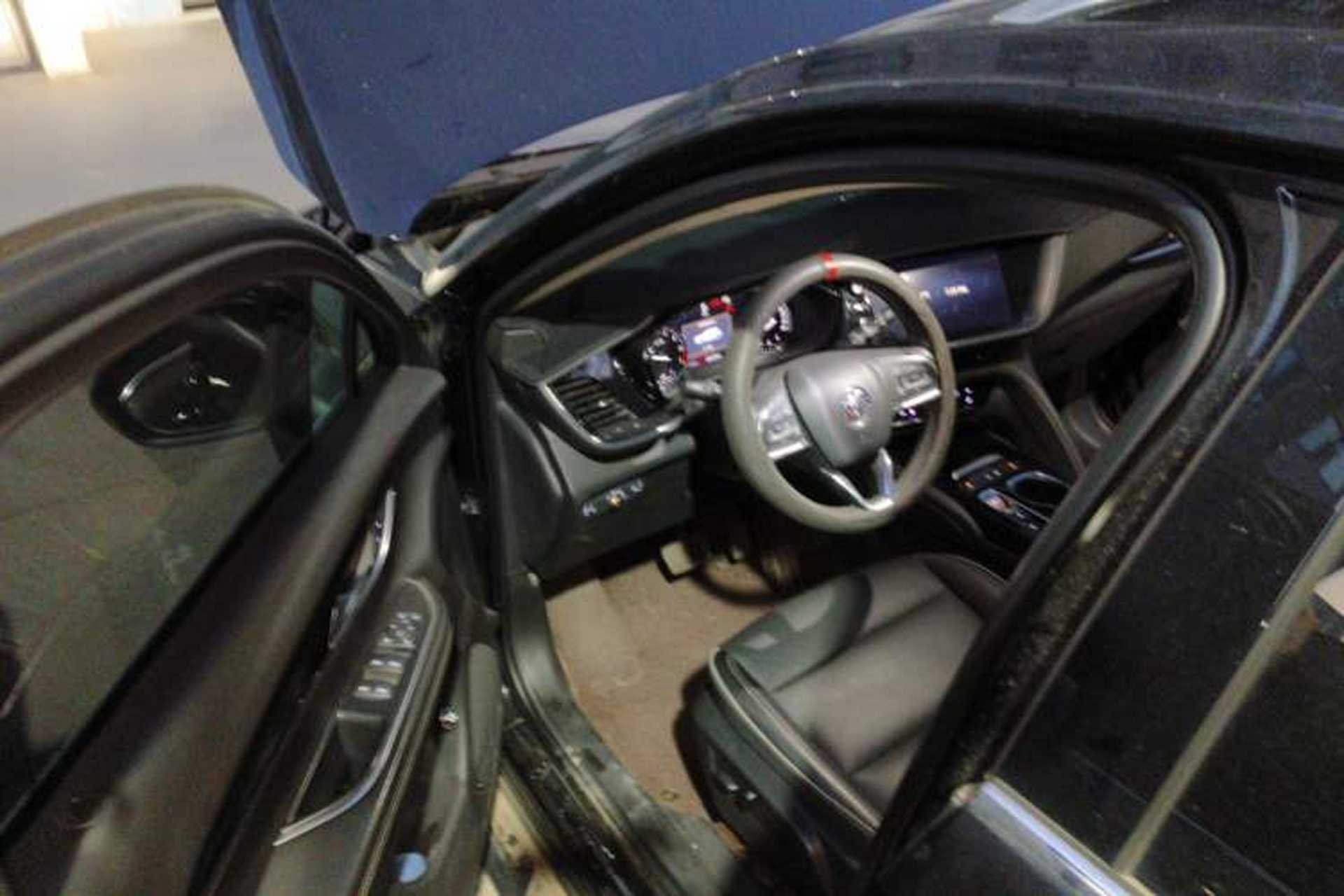 Used Buick Envision 2021 Encore Plus 652T Five-Seat Luxury Model Interior 3