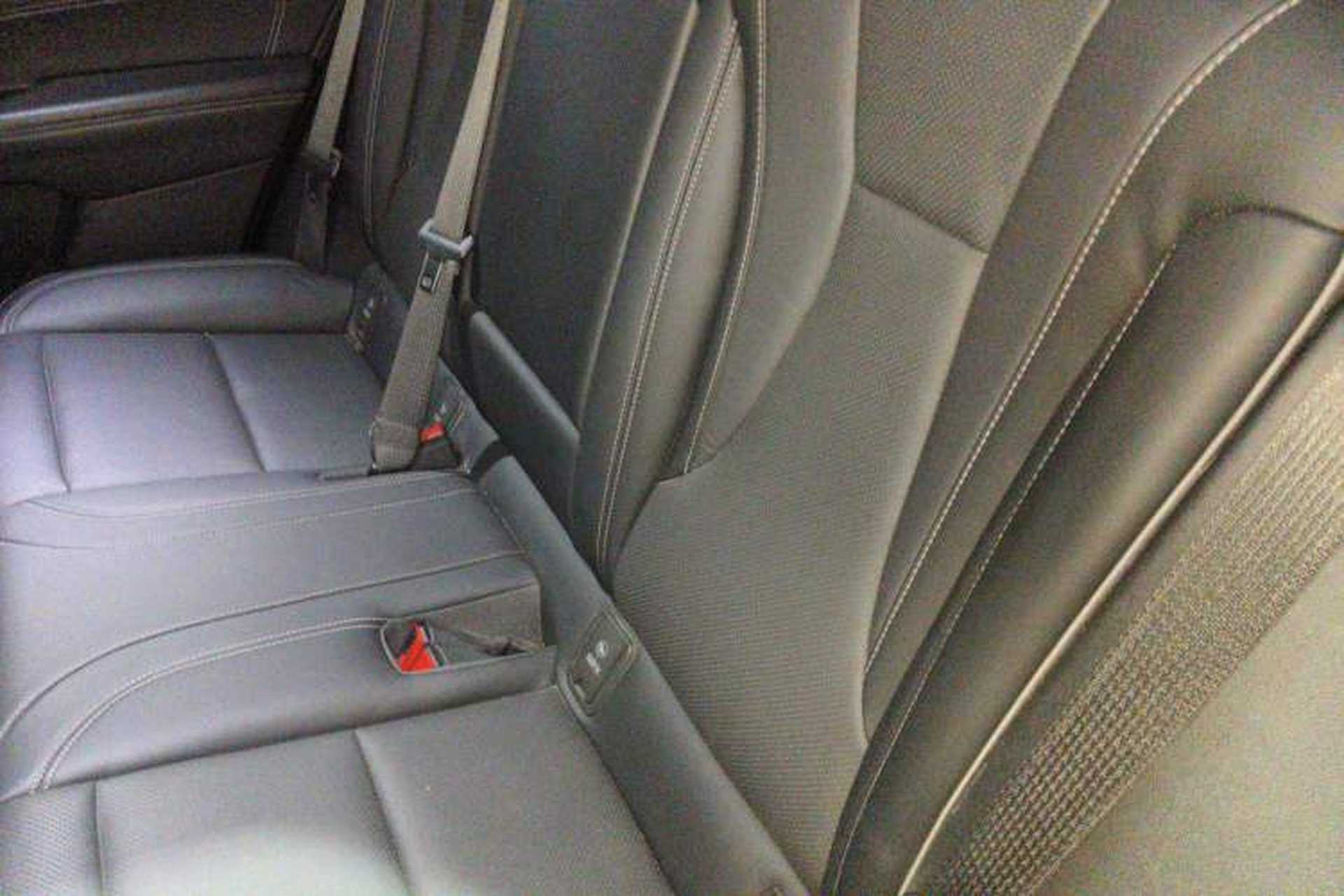 Used Buick Envision 2021 Encore Plus 652T Five-Seat Luxury Model Interior 4