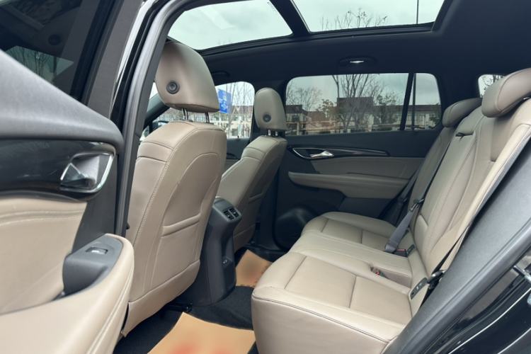 Used Buick Envision 2021 Encore Plus 652T Five-Seat Luxury Model Interior 4