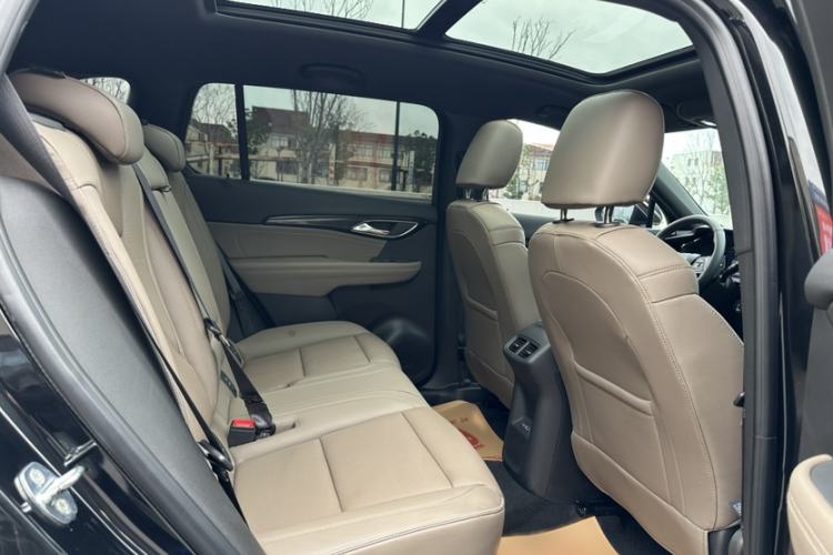 Used Buick Envision 2021 Encore Plus 652T Five-Seat Luxury Model Interior 6