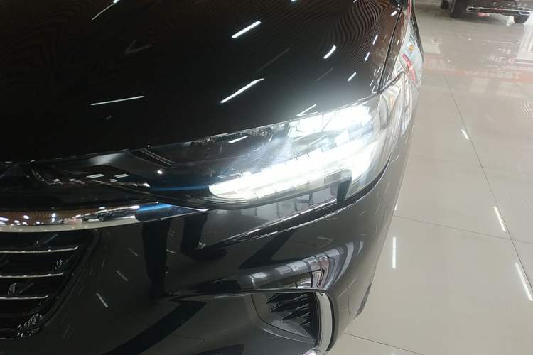 Used Buick Envision 2021 Encore Plus 652T Five-Seat Luxury Model Left Front Headlight