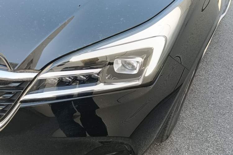 Used Buick Envision 2021 532T Two-Wheel-Drive Elite Version Left Front Headlight