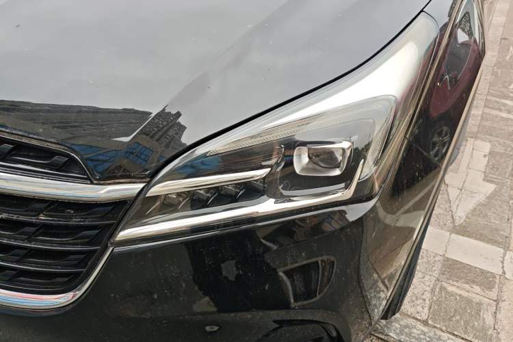 Used Buick Envision 2021 532T Two-Wheel-Drive Elite Version Left Front Headlight