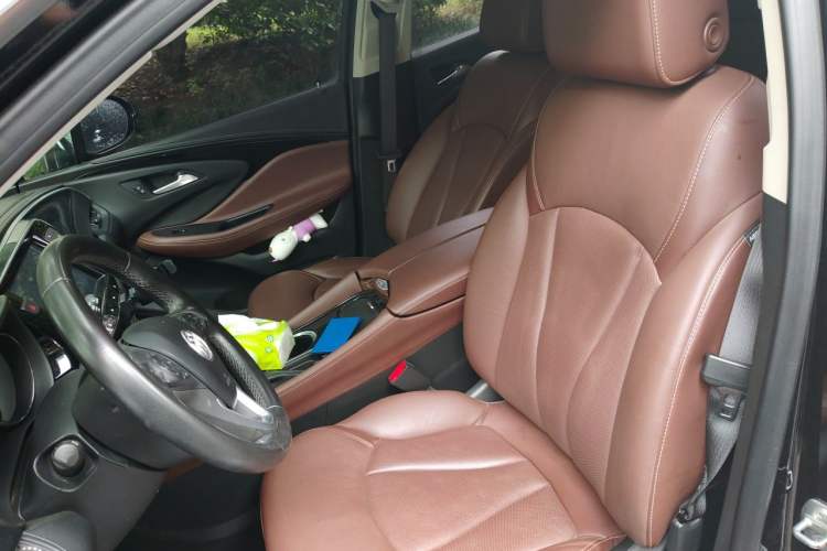 Used Buick Envision 2021 532T Two-Wheel-Drive Luxury Version Left Front Seat
