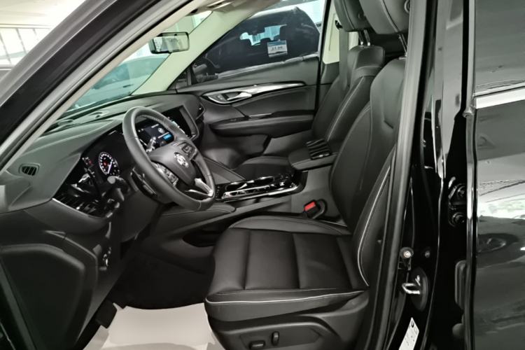 Used Buick Envision 2021 Encore Plus 652T Five-Seat Luxury Model Left Front Seat