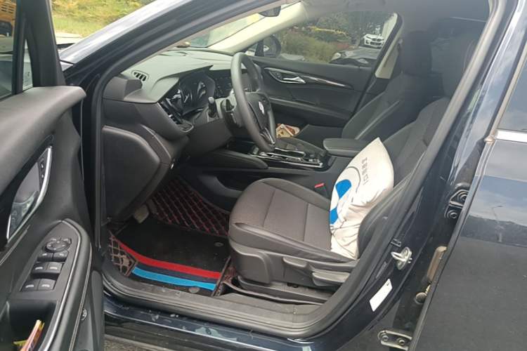 Used Buick Envision 2021 Encore Plus 652T Five-Seat Elite Model Left Front Seat