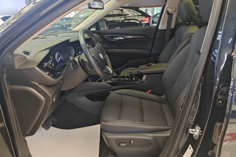 Used Buick Envision 2021 Encore Plus 652T Five-Seat Luxury Model Left Front Seat
