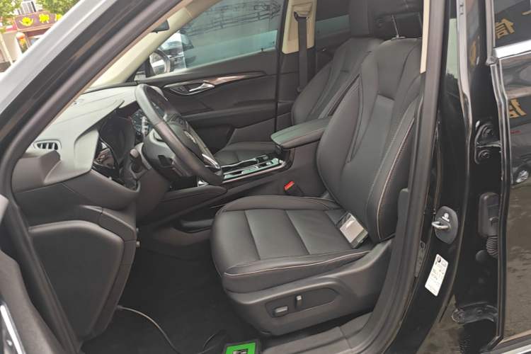 Used Buick Envision 2021 Encore Plus 652T Five-Seat Luxury Model Left Front Seat