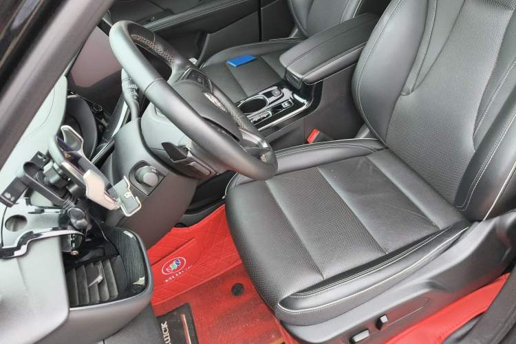 Used Buick Envision 2021 Encore Plus 652T Five-Seat All-Wheel-Drive Luxury Model Left Front Seat