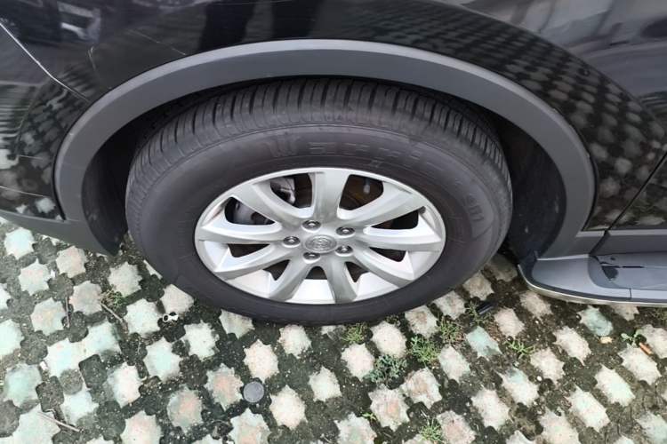 Used Buick Envision 2021 532T Two-Wheel-Drive Leading Version Left Front Wheel Hub