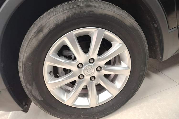 Used Buick Envision 2021 532T Two-Wheel-Drive Luxury Version Left Front Wheel Hub