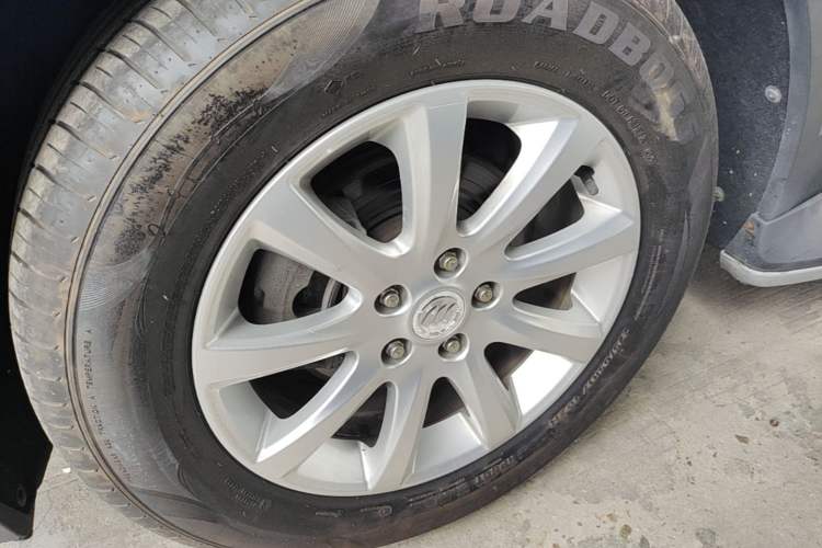 Used Buick Envision 2021 532T Two-Wheel-Drive Elite Version Left Front Wheel Hub