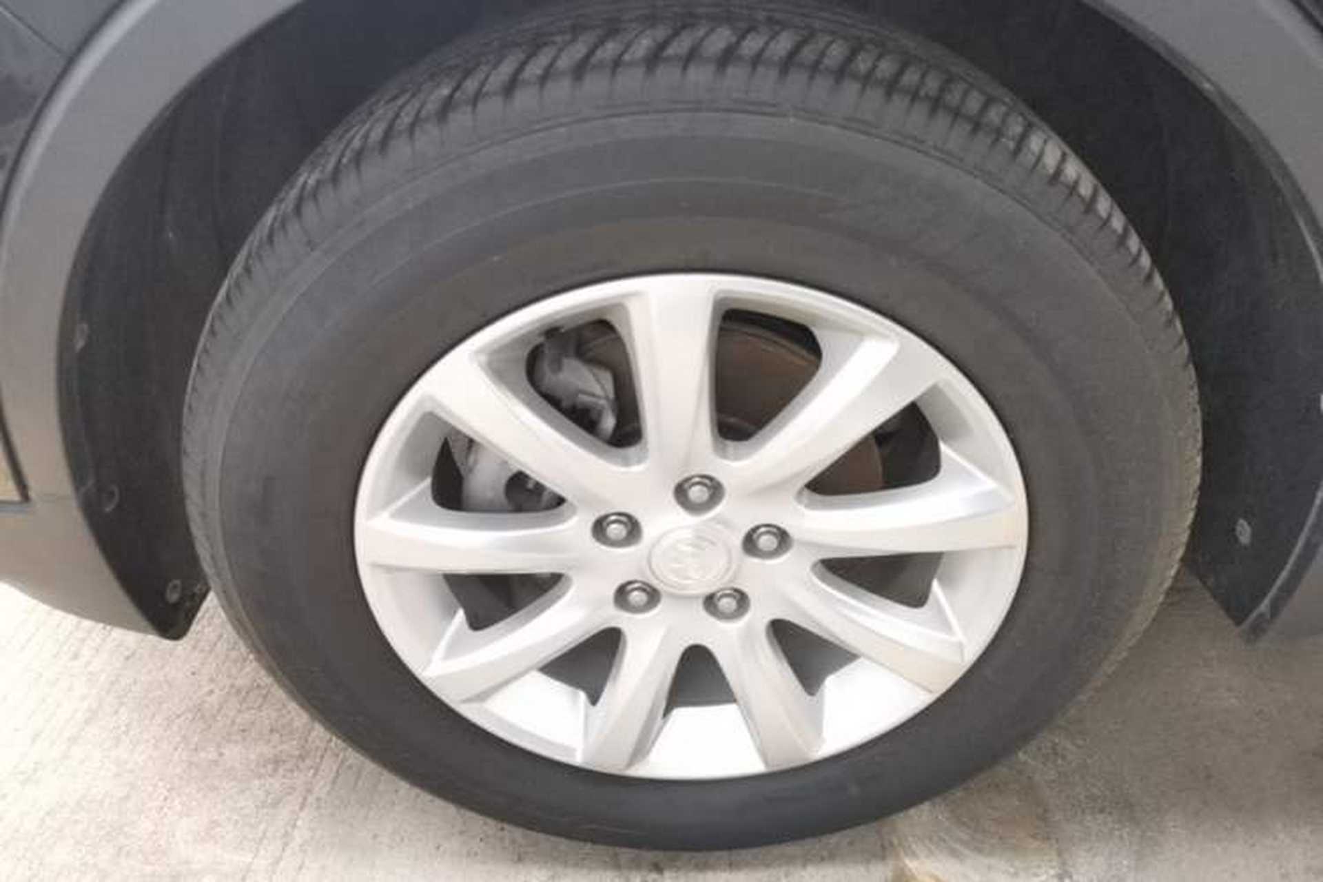 Used Buick Envision 2021 532T Two-Wheel-Drive Elite Version Left Front Wheel Hub