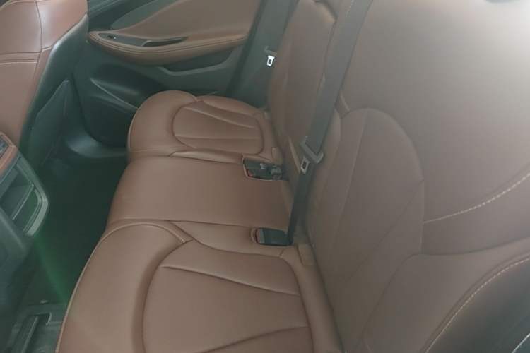 Used Buick Envision 2021 532T Two-Wheel-Drive Luxury Version Left Rear Seat