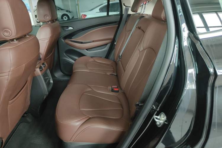 Used Buick Envision 2021 532T Two-Wheel-Drive Elite Version Left Rear Seat