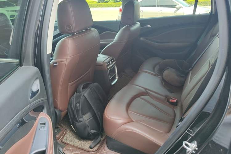 Used Buick Envision 2021 532T Two-Wheel-Drive Elite Version Left Rear Seat