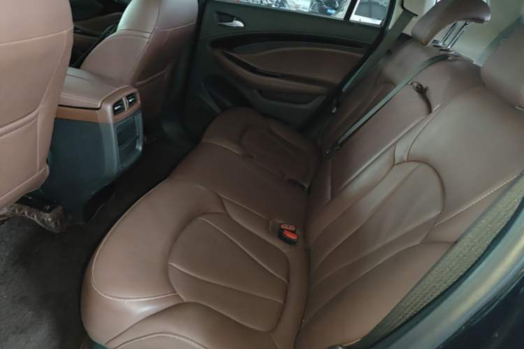 Used Buick Envision 2021 532T Two-Wheel-Drive Elite Version Left Rear Seat