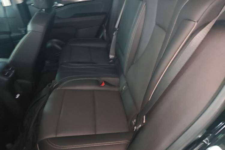 Used Buick Envision 2021 Encore Plus 652T Five-Seat Luxury Model Left Rear Seat