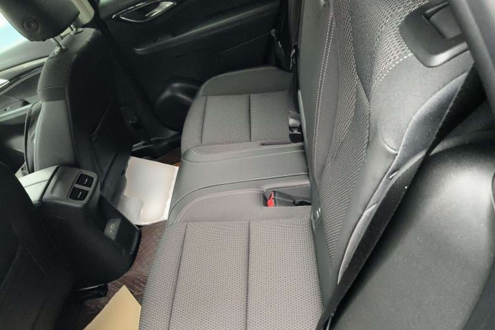 Used Buick Envision 2021 Encore Plus 652T Five-Seat Elite Model Left Rear Seat