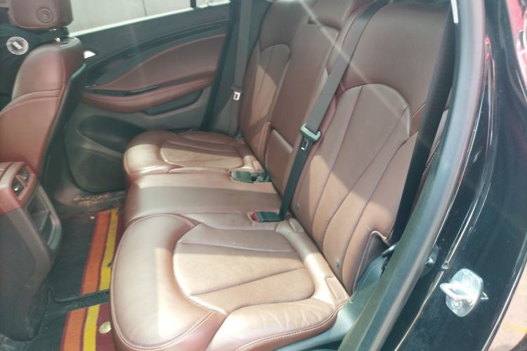 Used Buick Envision 2021 532T Two-Wheel-Drive Luxury Version Left Rear Seat