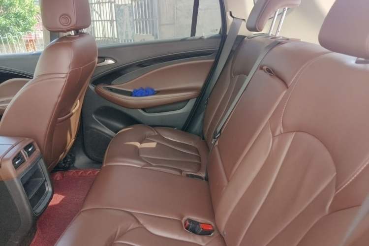 Used Buick Envision 2021 532T Two-Wheel-Drive Elite Version Left Rear Seat