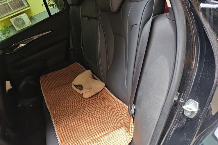 Used Buick Envision 2021 Encore Plus 652T Five-Seat Elite Model Left Rear Seat