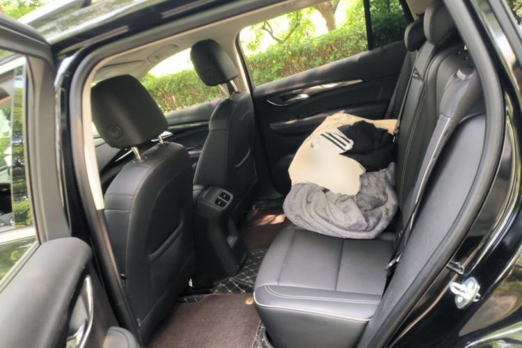 Used Buick Envision 2021 Encore Plus 652T Five-Seat Luxury Model Left Rear Seat