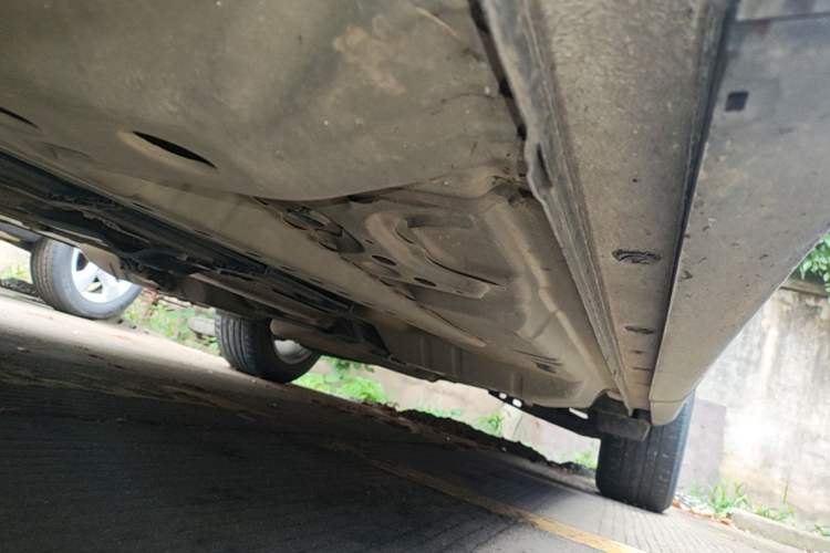 Used Buick Envision 2021 Encore Plus 652T Five-Seat Luxury Model Left Side Sill