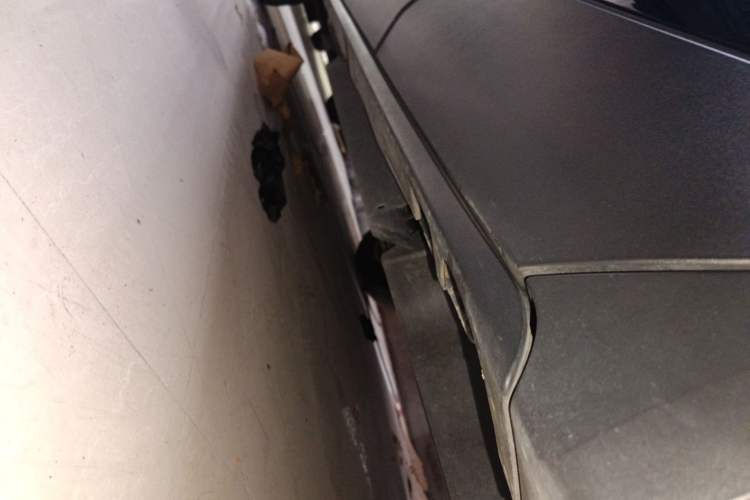 Used Buick Envision 2021 532T Two-Wheel-Drive Elite Version Left Side Sill