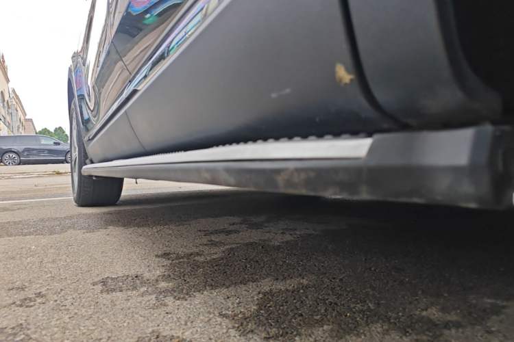 Used Buick Envision 2021 Encore Plus 652T Five-Seat Luxury Model Left Side Sill