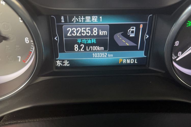 Used Buick Envision 2021 532T Two-Wheel-Drive Elite Version Odometer Close Up