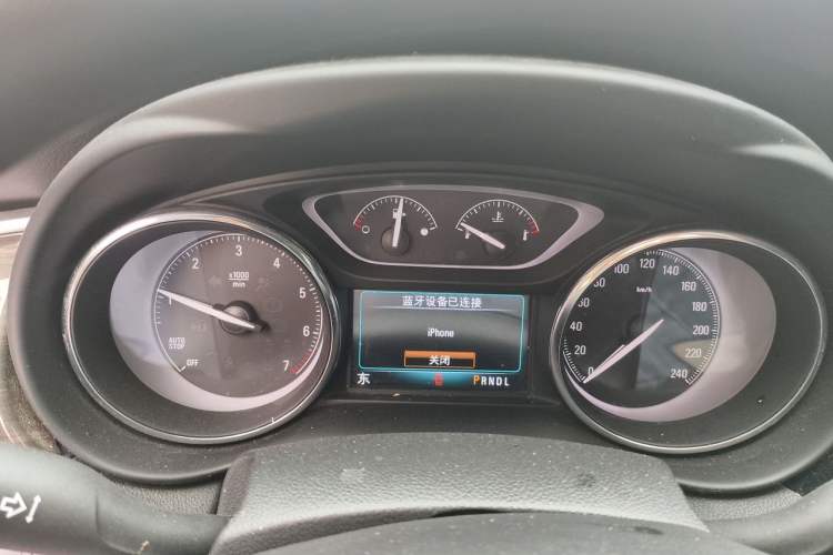 Used Buick Envision 2021 532T Two-Wheel-Drive Leading Version Odometer Close Up