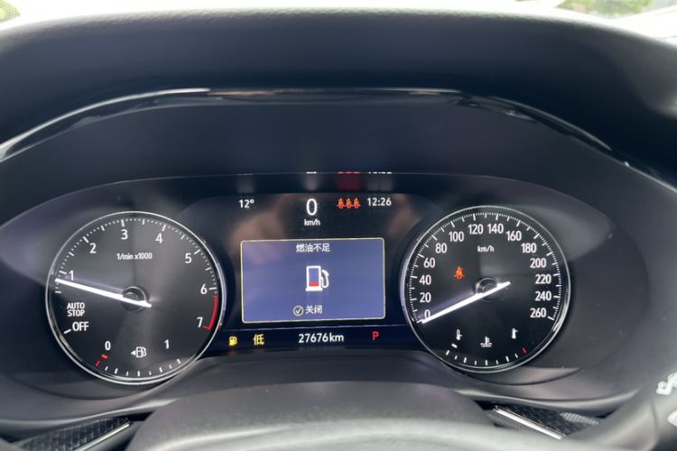 Used Buick Envision 2021 Encore Plus 652T Five-Seat Luxury Model Odometer Close Up