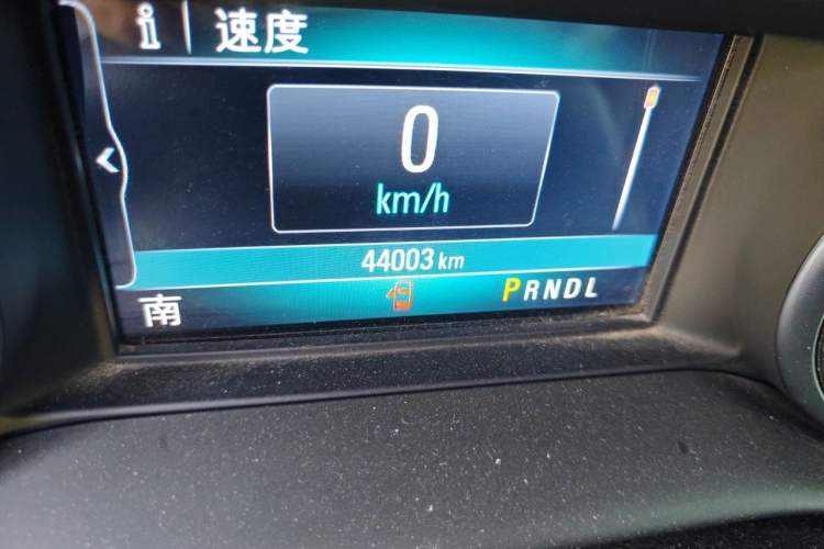 Used Buick Envision 2021 532T Two-Wheel-Drive Elite Version Odometer Close Up