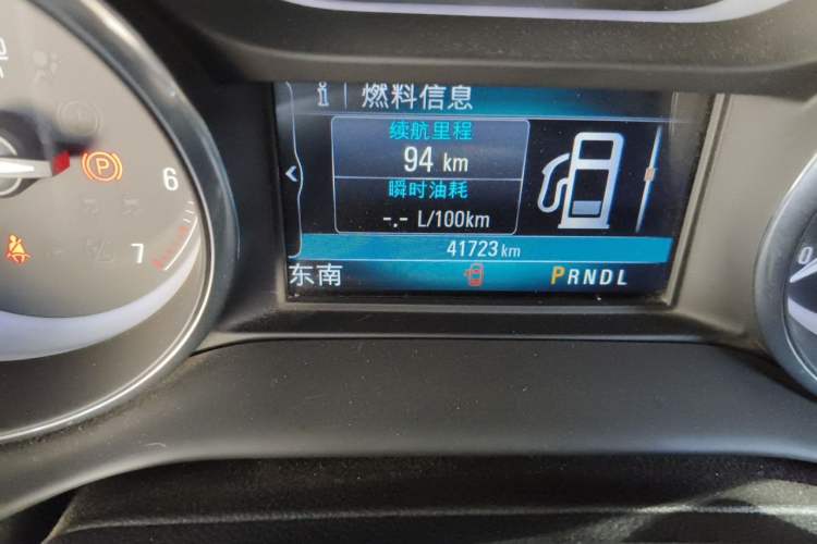 Used Buick Envision 2021 532T Two-Wheel-Drive Elite Version Odometer Close Up