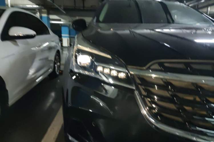 Used Buick Envision 2021 532T Two-Wheel-Drive Elite Version Right Front Headlight