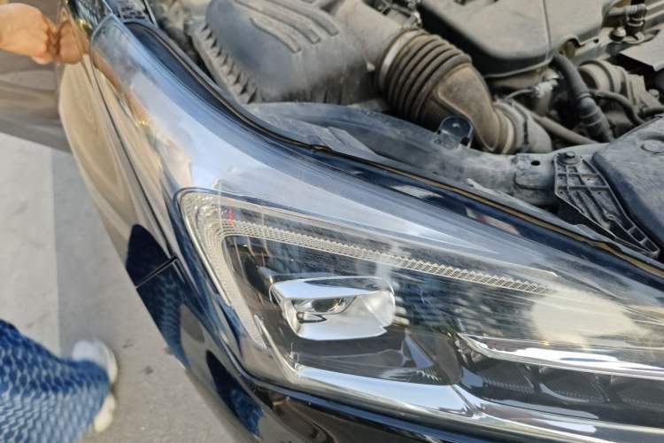 Used Buick Envision 2021 532T Two-Wheel-Drive Elite Version Right Front Headlight