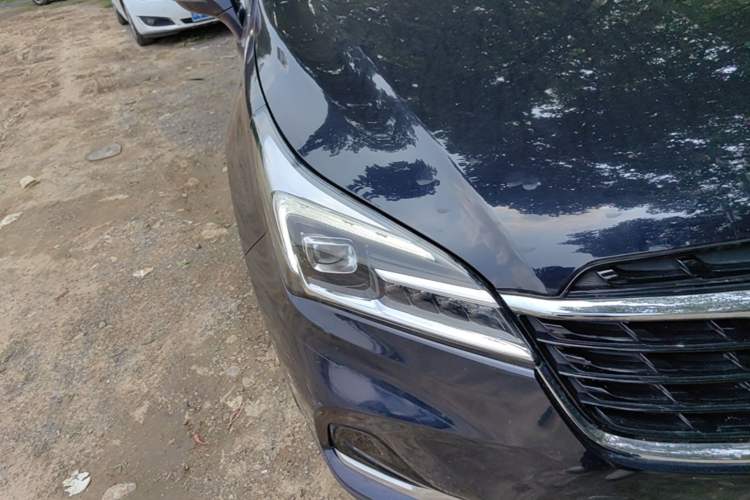 Used Buick Envision 2021 532T Two-Wheel-Drive Leading Version Right Front Headlight
