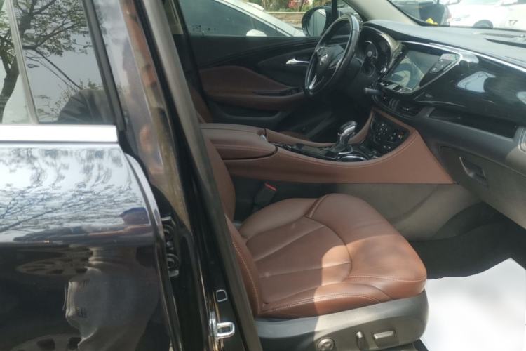 Used Buick Envision 2021 532T Two-Wheel-Drive Luxury Version Right Front Seat
