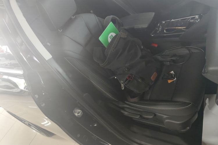 Used Buick Envision 2021 Encore Plus 652T Five-Seat Luxury Model Right Front Seat