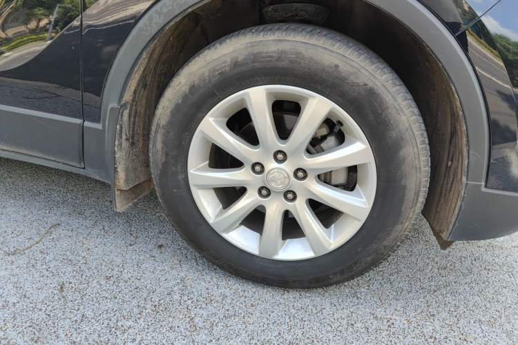 Used Buick Envision 2021 532T Two-Wheel-Drive Elite Version Right Front Wheel Hub